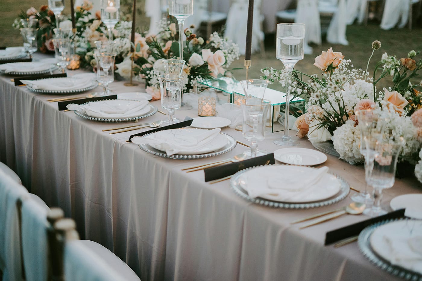 wedding flower columns